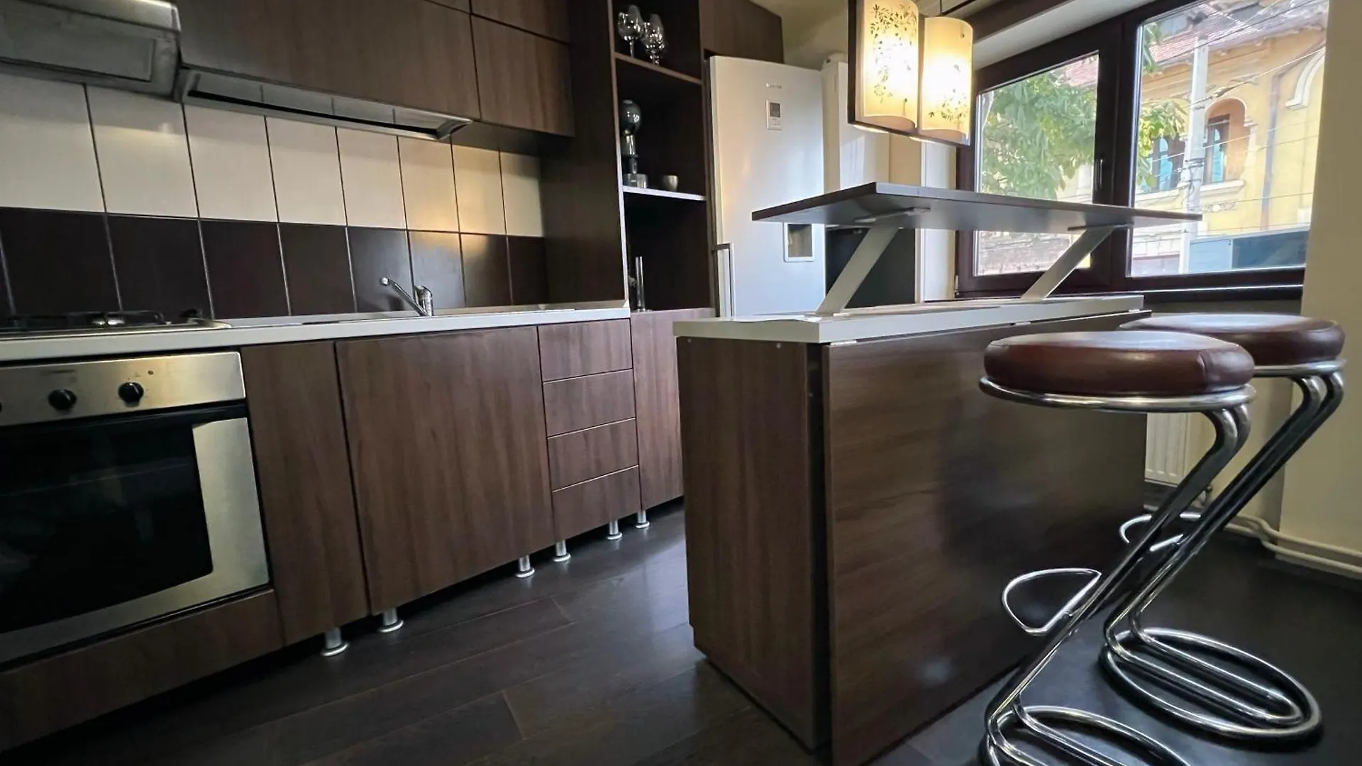 Urban Oasis: Central Location Apartment Bucharest Romania