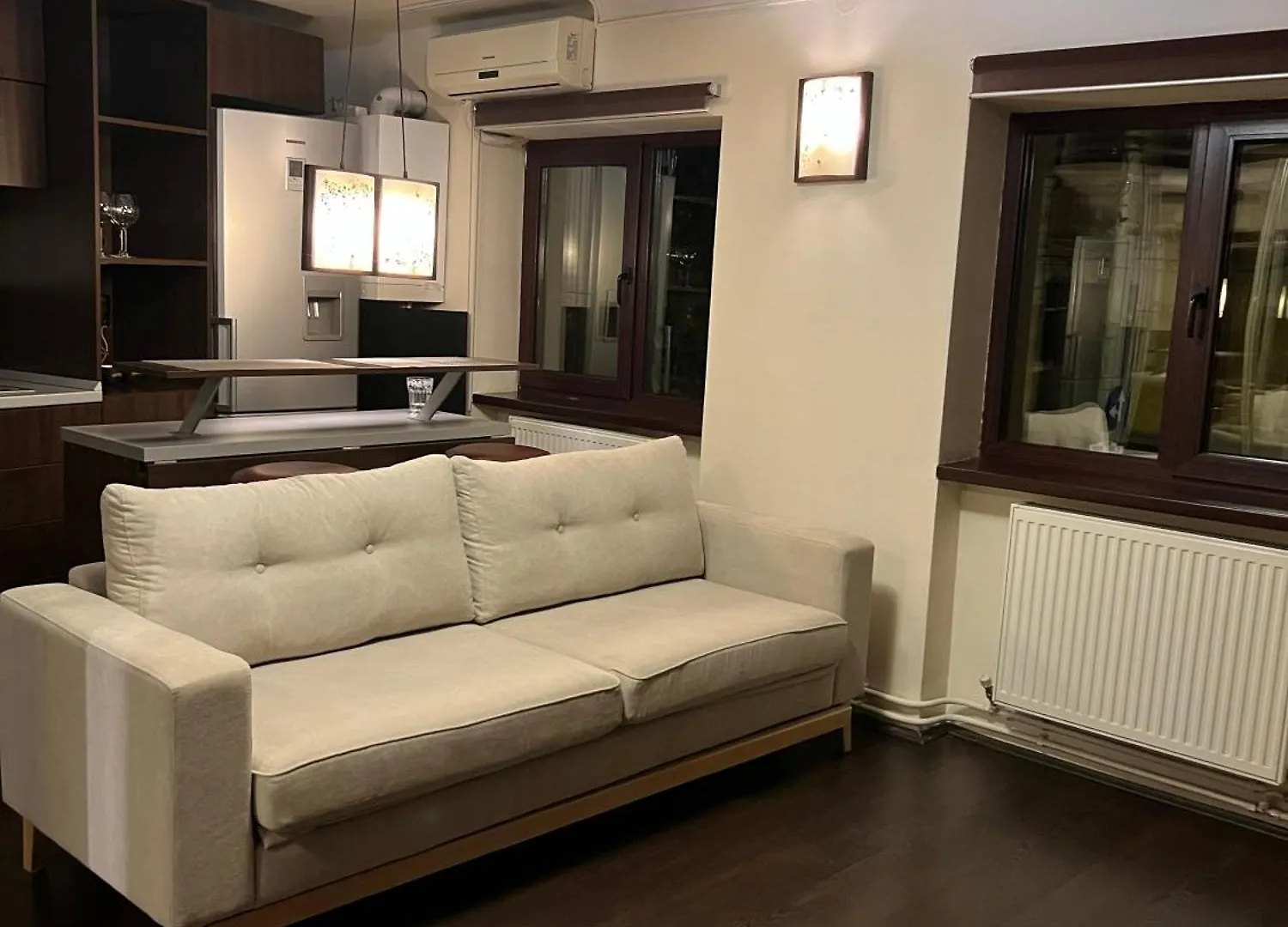 Urban Oasis: Central Location Apartment Bucharest 0*,